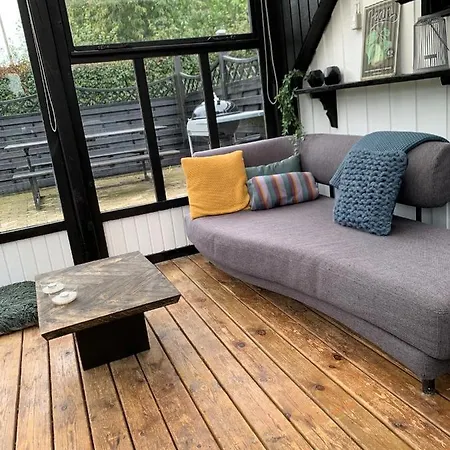 Primitive & Amazing Place, Surrounded By Nature For 2 Adults And 2 Kids * 兰德斯